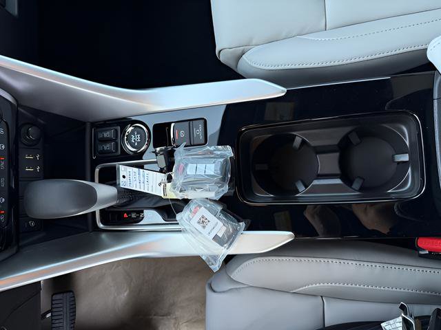 New 2026 Mitsubishi Eclipse Cross SEL image 22