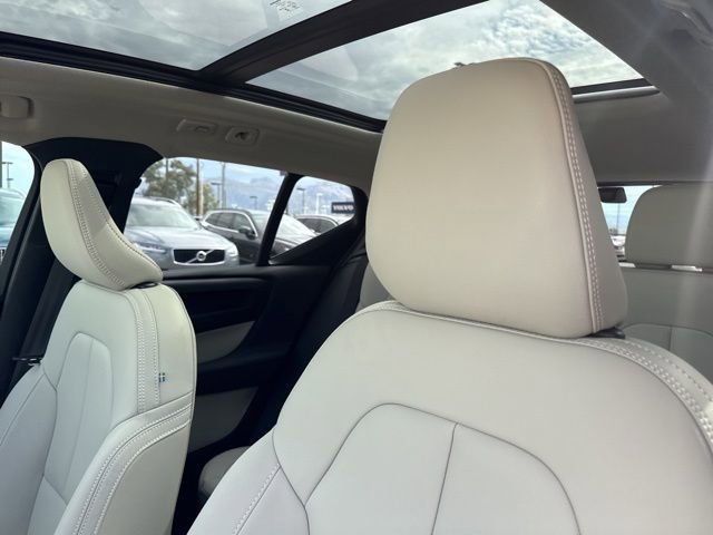New 2026 Volvo XC40 B4 Plus w/ Protection Package FWD image 16