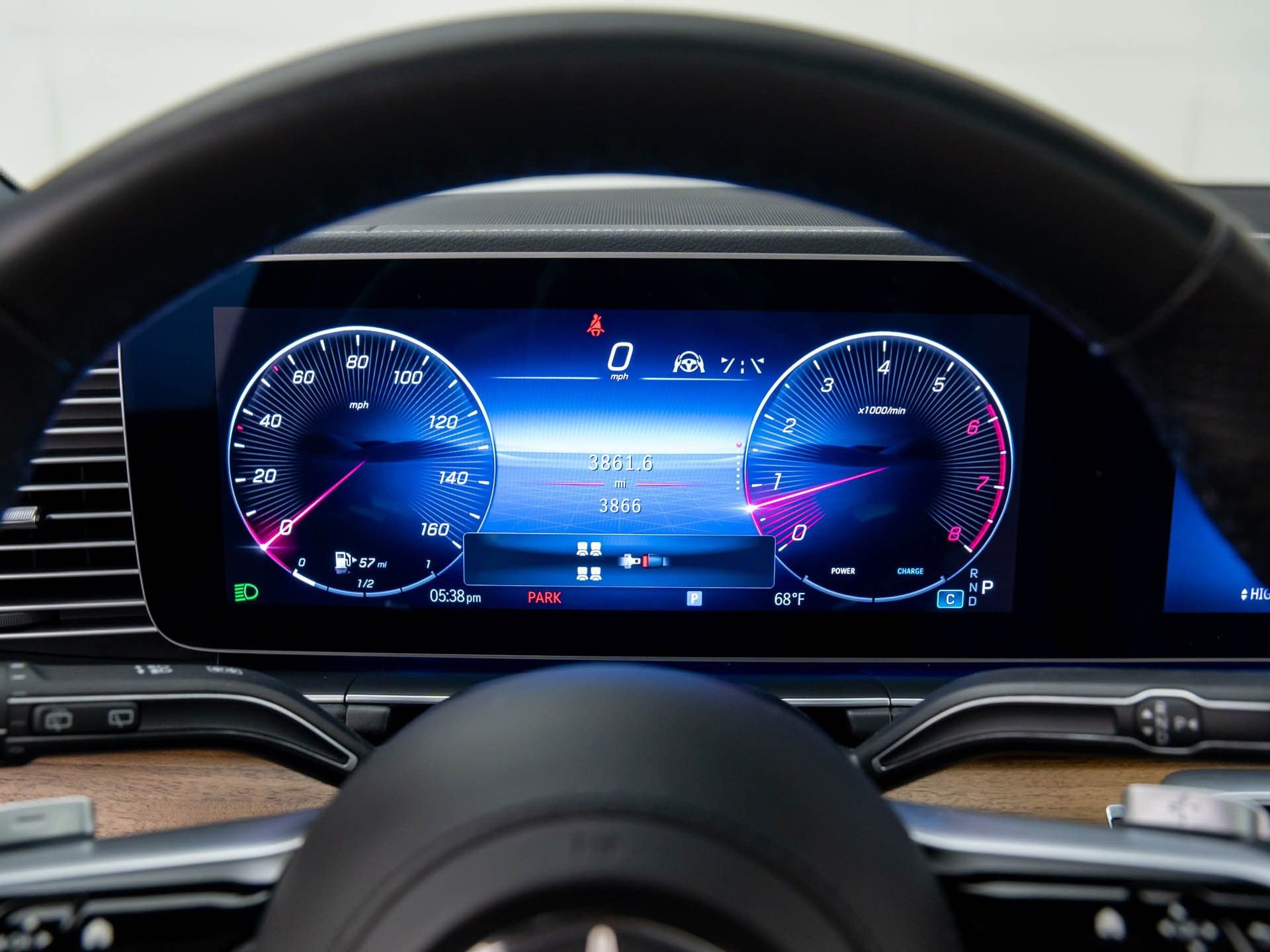 Used 2025 Mercedes-Benz GLS 450 4MATIC image 26