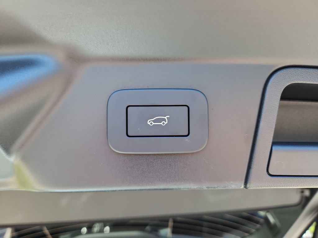New 2026 Land Rover Range Rover Velar Belgravia AWD/4WD image 14