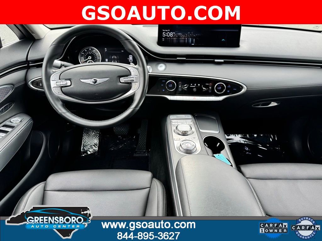 Used 2022 Genesis GV70 2.5T w/ Select Package image 4