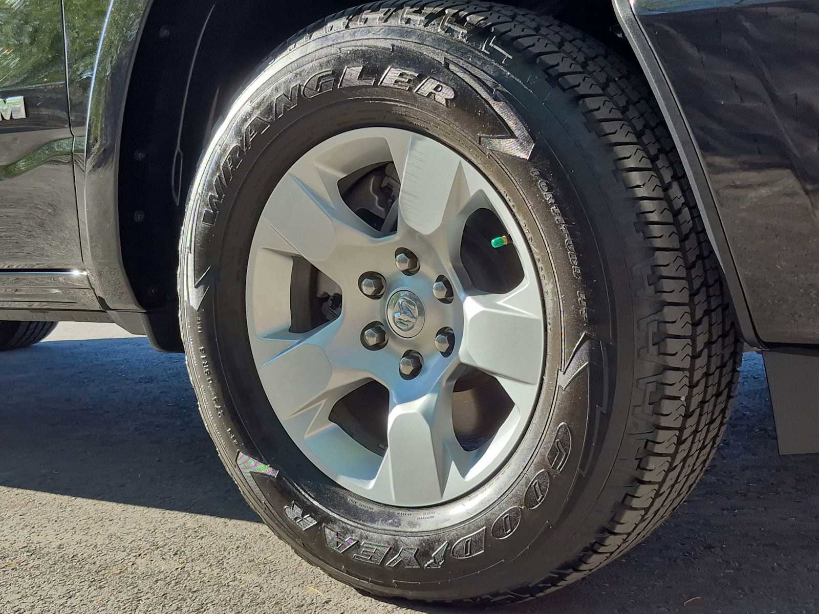 Used 2025 RAM 1500 Big Horn image 12