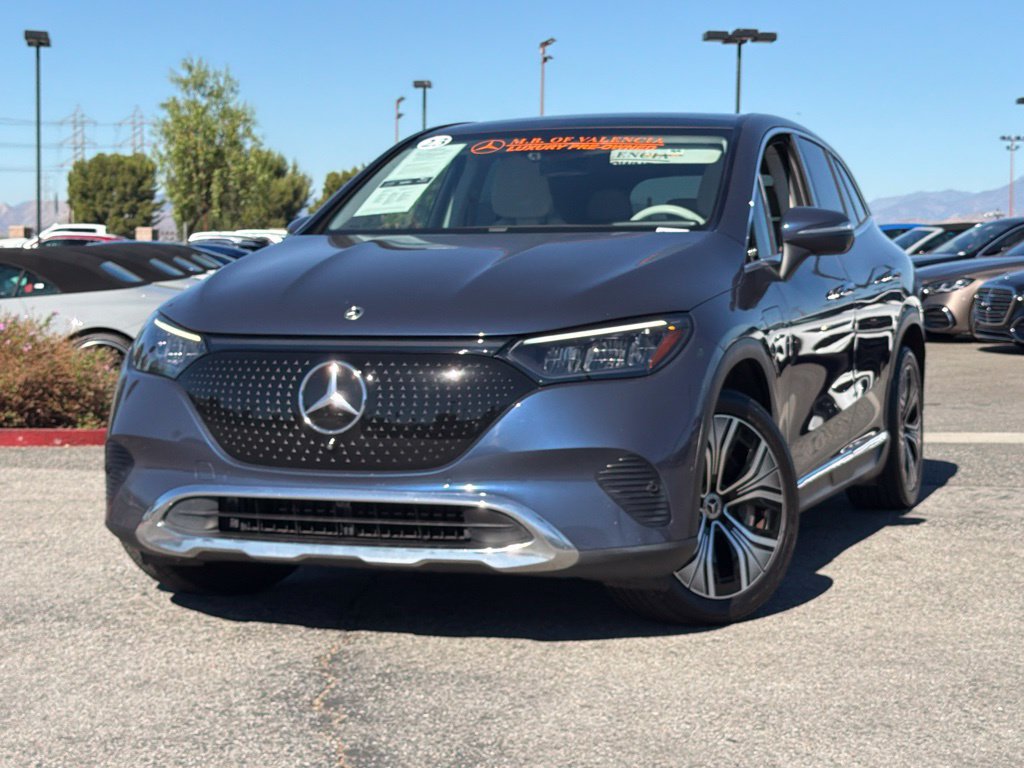 Used 2023 Mercedes-Benz EQE 350+ SUV image 2