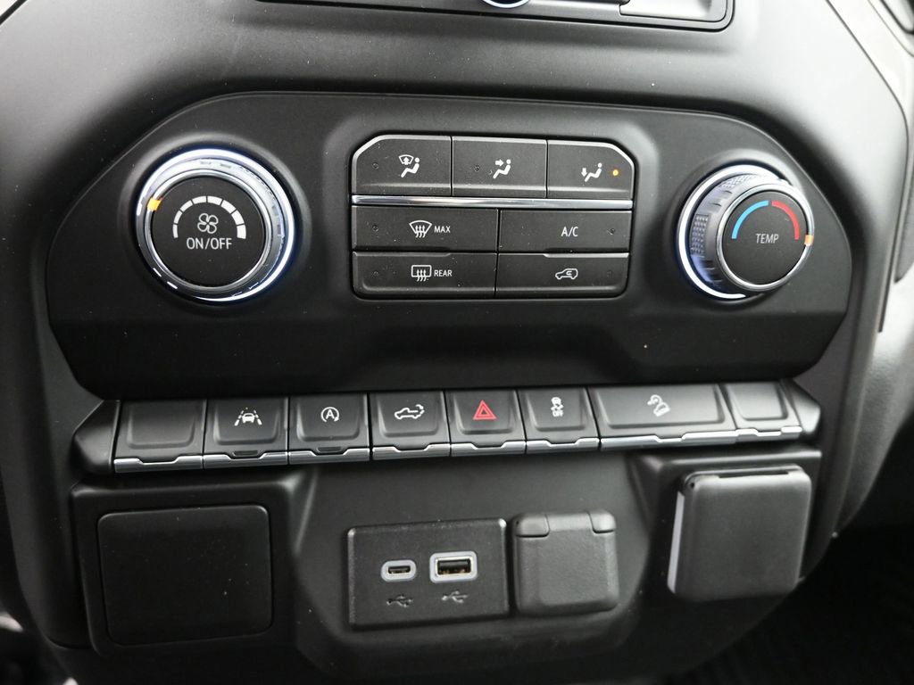 New 2026 Chevrolet Silverado 1500 Custom Trail Boss w/ Dark Appearance Package image 17