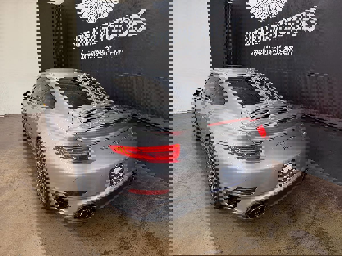 Used 2014 Porsche 911 Turbo image 8