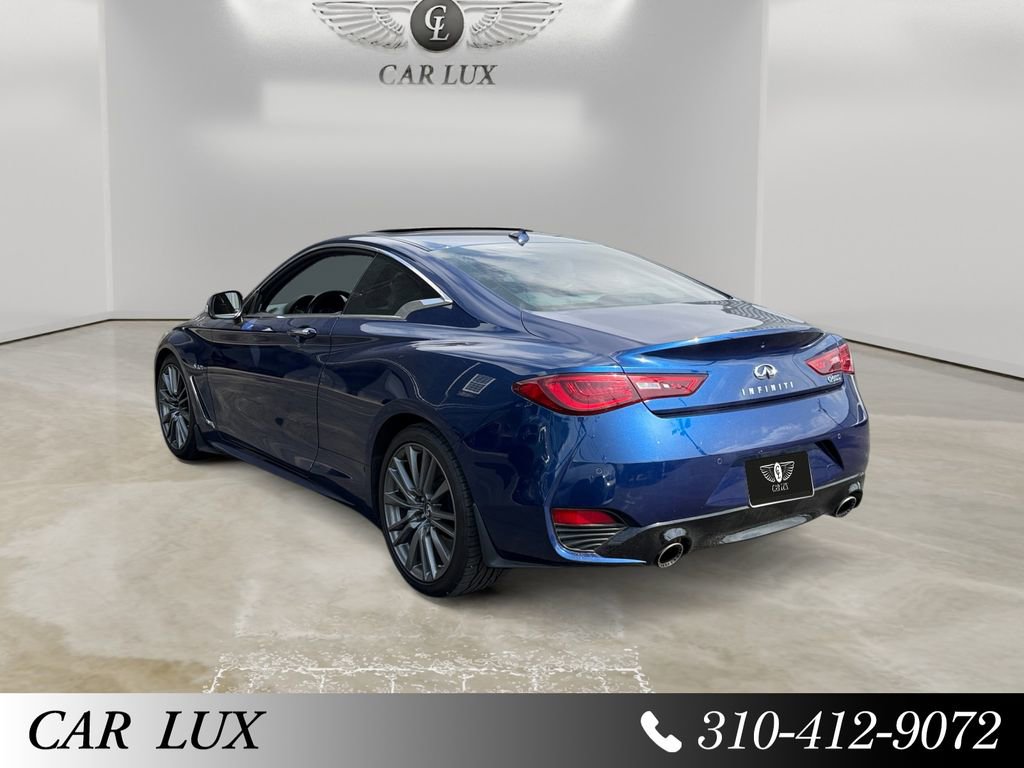 Used 2017 INFINITI Q60 Red Sport 400 RWD image 3