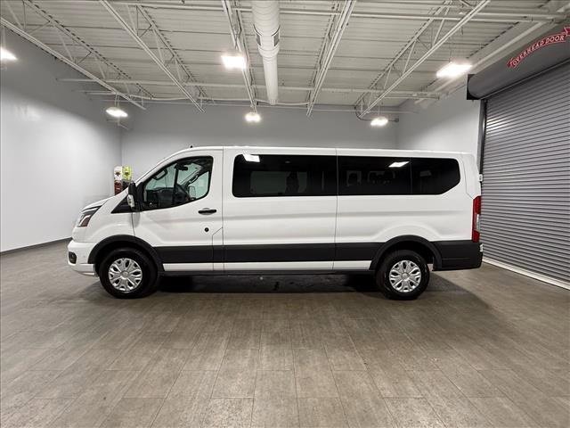 Used 2023 Ford Transit 350 XLT image 7