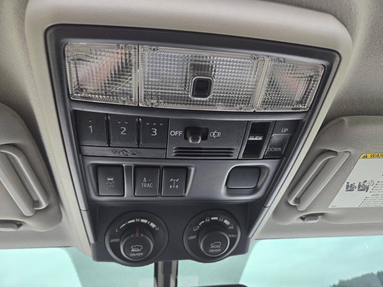 Used 2015 Toyota 4Runner Trail Premium AWD/4WD image 26