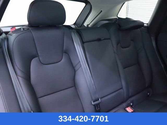 New 2025 Volvo XC60 B5 Plus w/ Protection Package Premier image 15