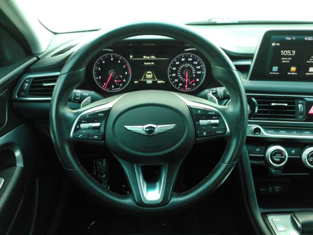 Used 2020 Genesis G70 2.0T image 34