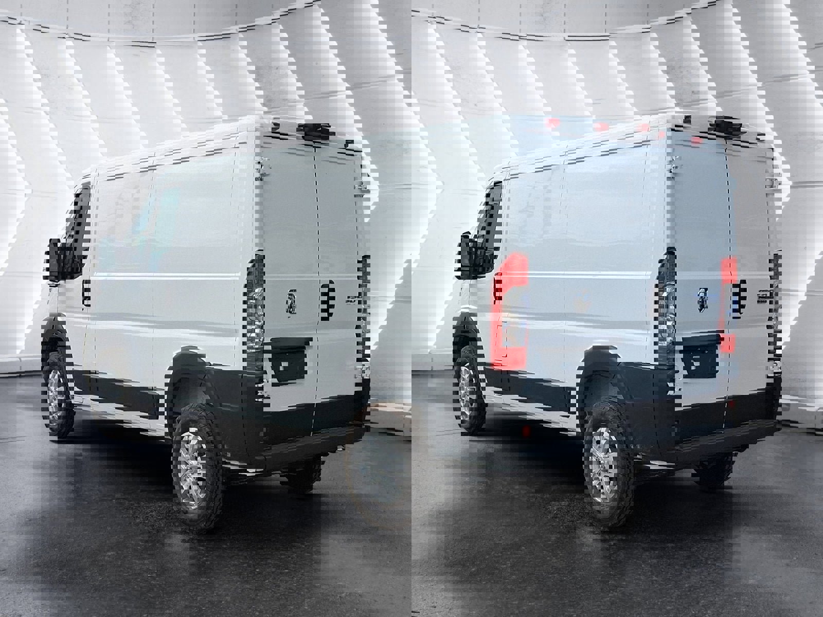 New 2025 RAM ProMaster 1500 w/ Quick Order Package 22G SLT image 4