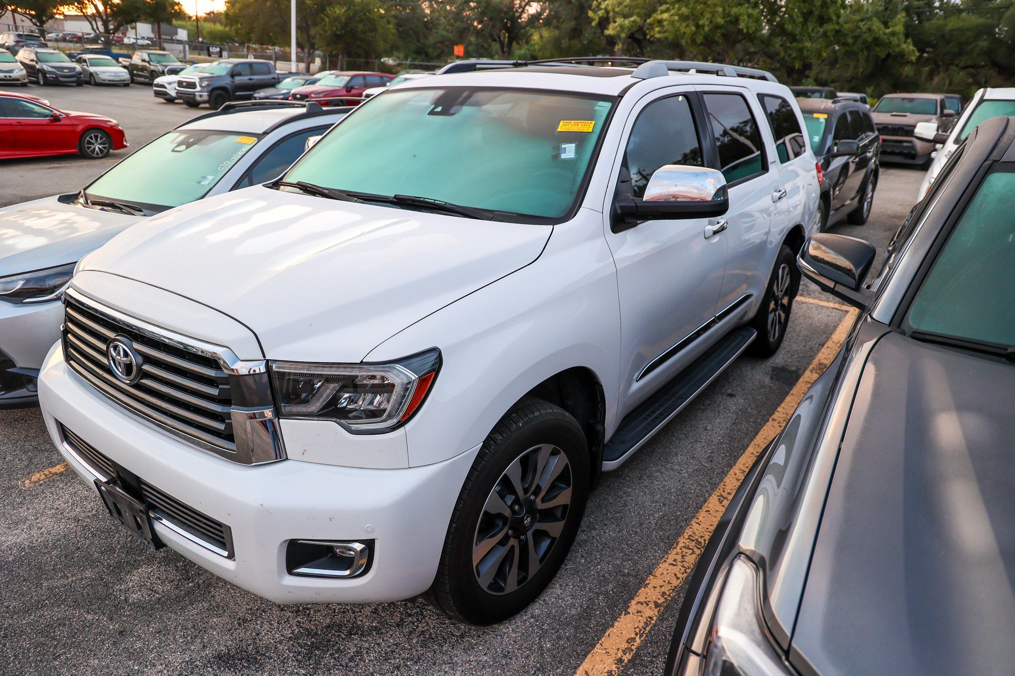 Used 2020 Toyota Sequoia Limited w/ Safety & Convenience Package AWD/4WD image 3