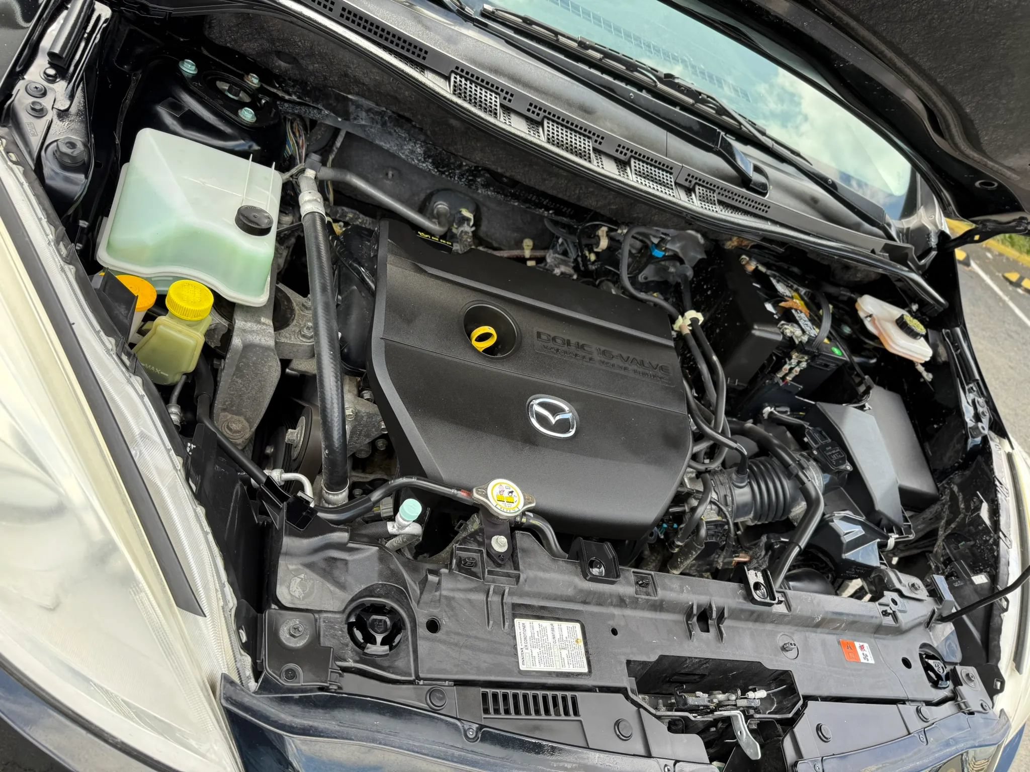 Used 2014 MAZDA MAZDA5 Sport FWD image 36