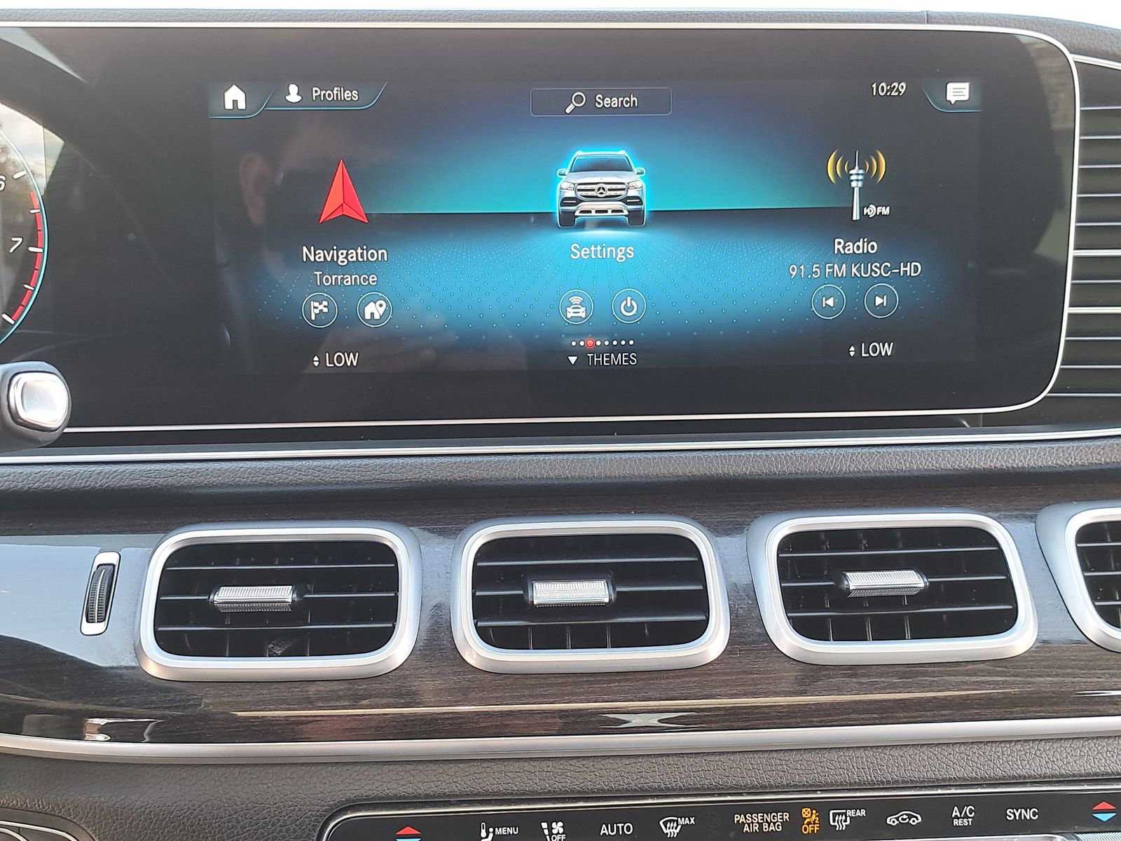 Used 2023 Mercedes-Benz GLS 450 4MATIC image 24