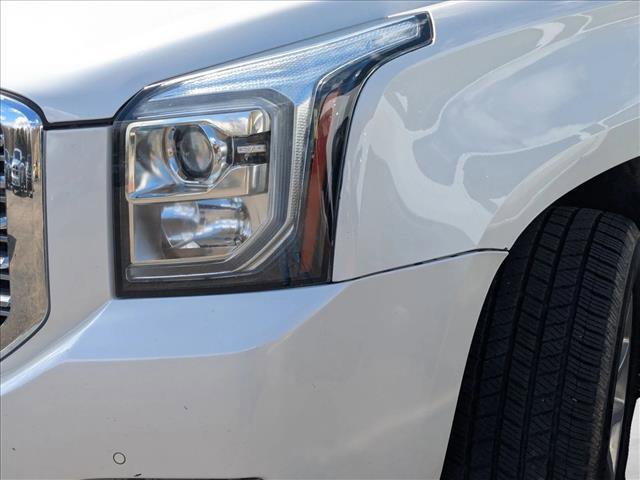 Used 2015 GMC Yukon Denali w/ Open Road Package image 9