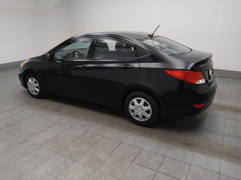 Used 2016 Hyundai Accent SE w/ Option Group 02 FWD image 3