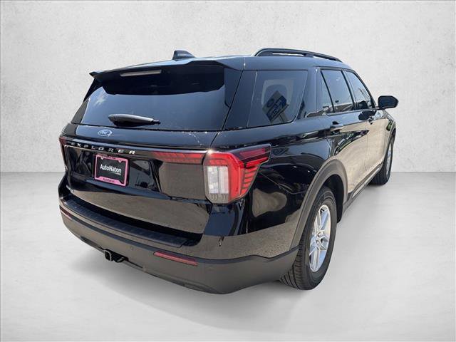 New 2026 Ford Explorer Active RWD image 5