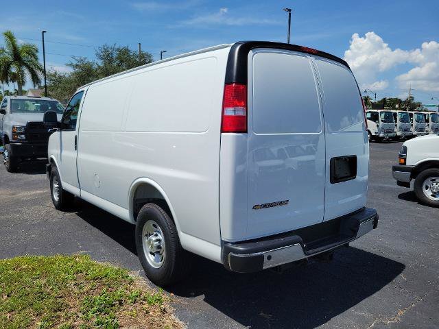 New 2025 Chevrolet Express 2500 w/ Driver Convenience Package RWD image 3