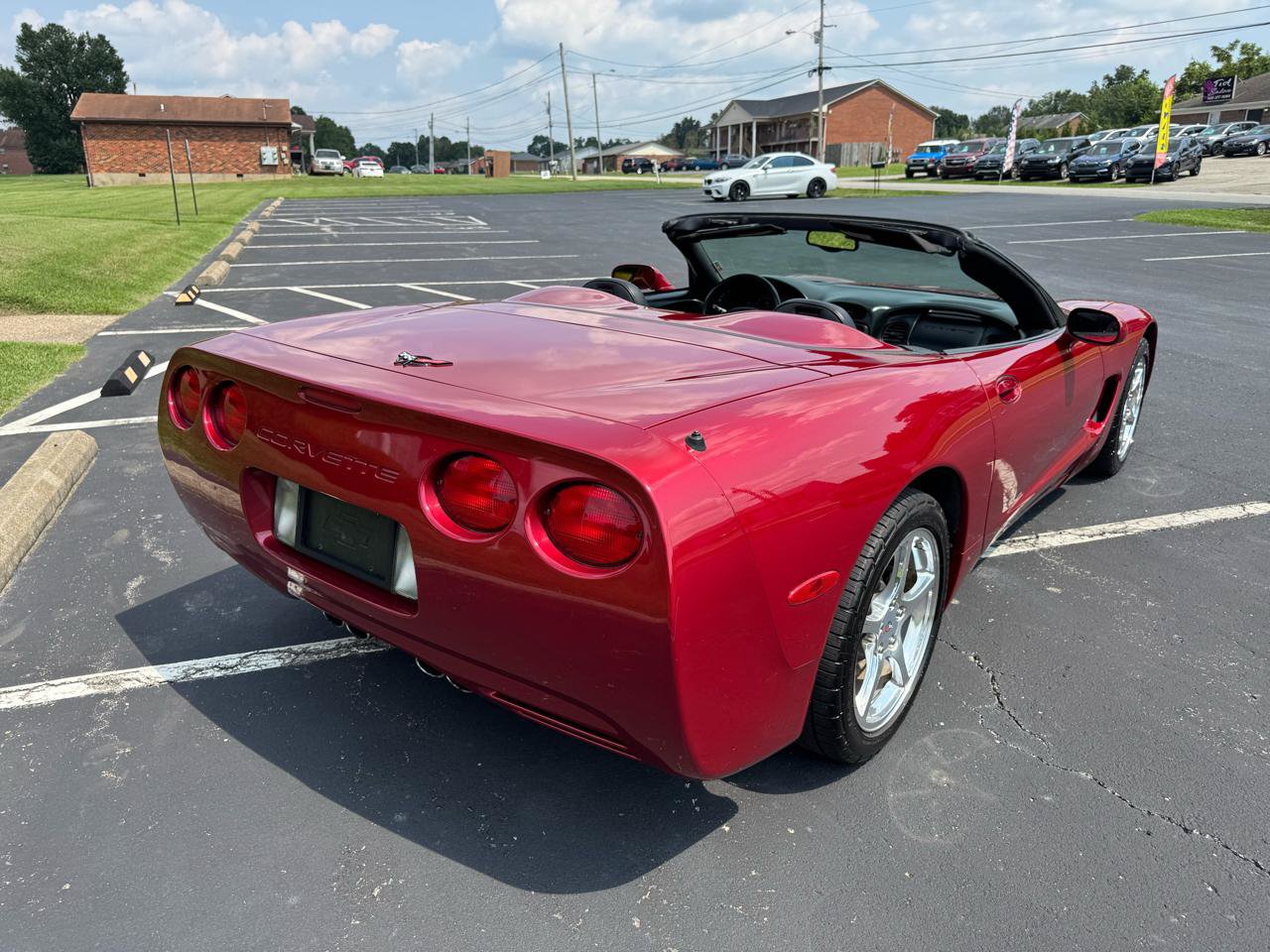 Used 2004 Chevrolet Corvette Convertible w/ Preferred Equipment Group RWD image 9