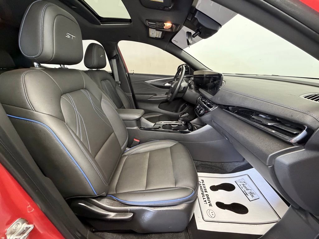 Used 2024 Buick Envista Sport Touring w/ Convenience I Package image 9