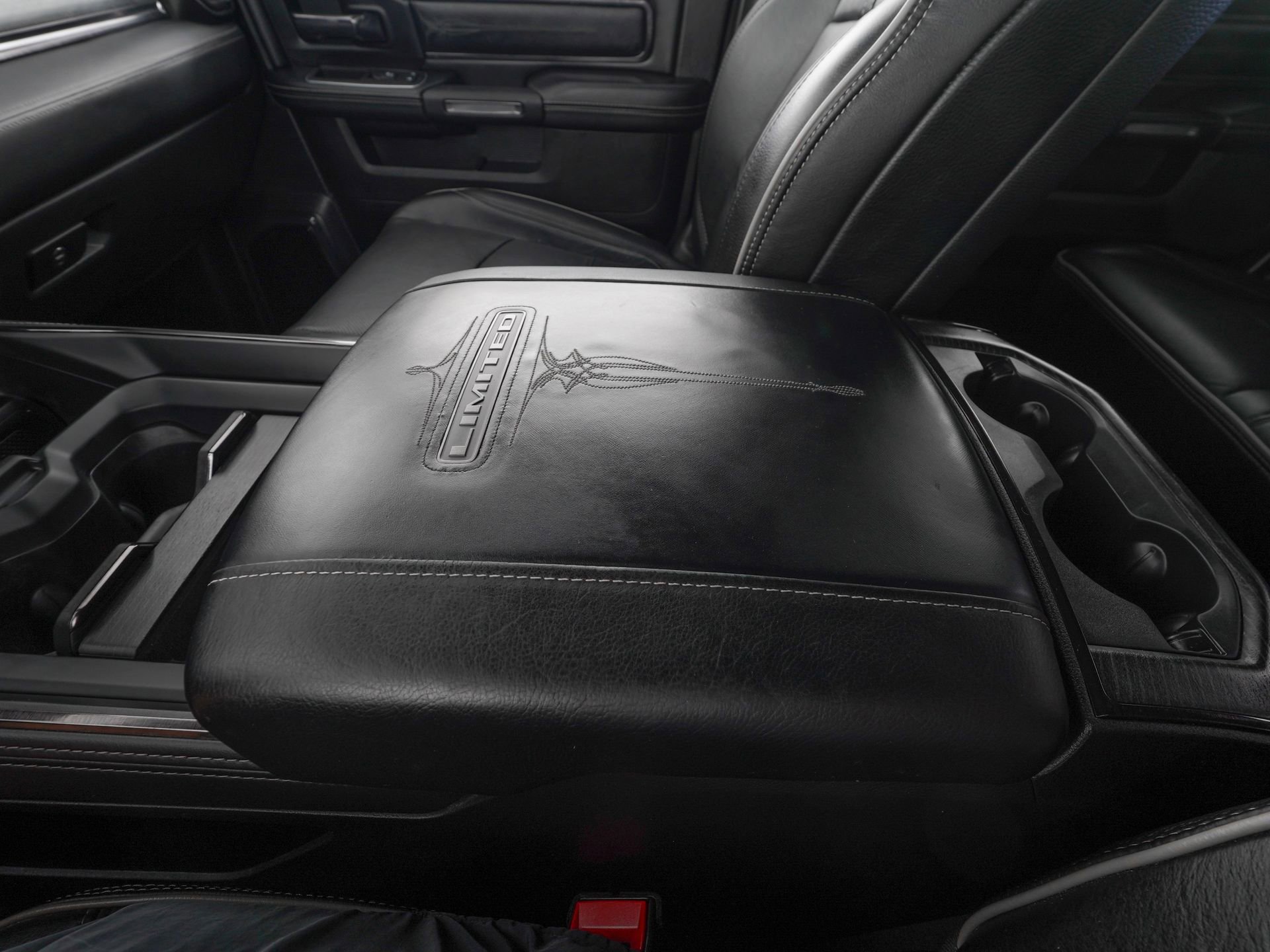 Used 2022 RAM 2500 Limited AWD/4WD image 27