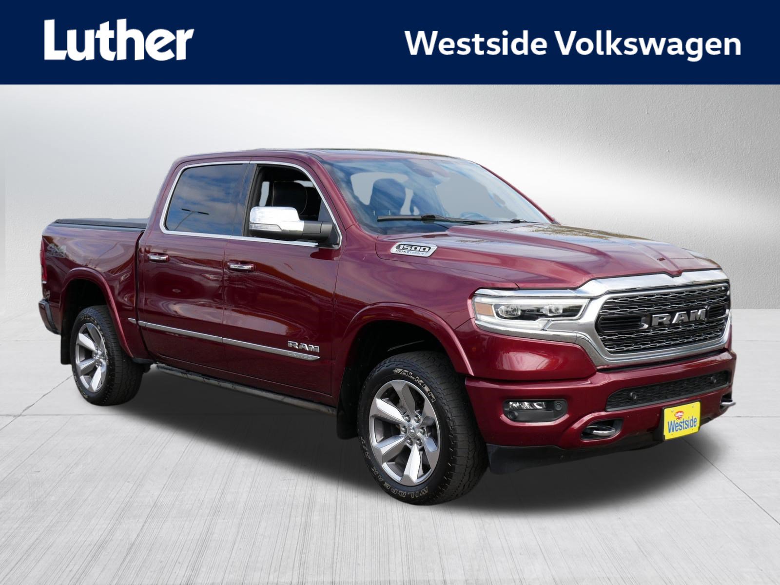 Used 2022 RAM 1500 Limited AWD/4WD image 1