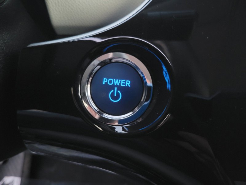 Used 2022 Toyota Prius LE FWD image 29