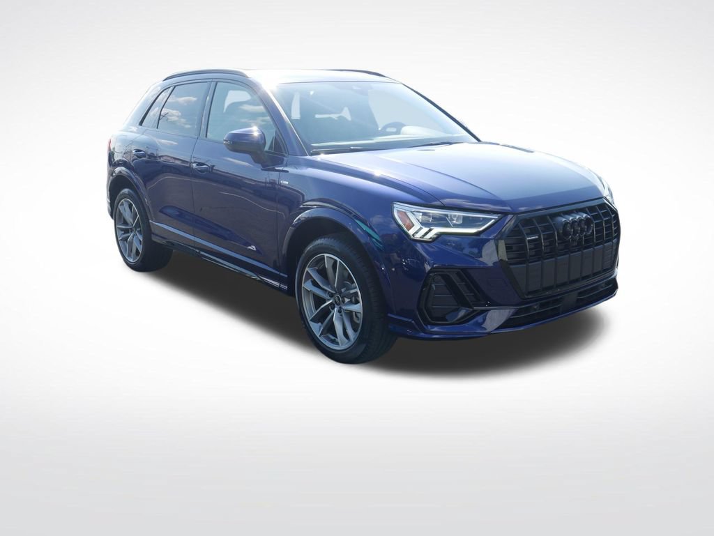Certified 2023 Audi Q3 2.0T Premium Plus w/ Premium Plus Package AWD/4WD image 10