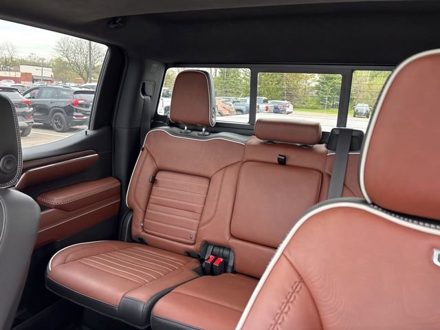 Used 2024 GMC Sierra 1500 Denali Ultimate AWD/4WD image 30