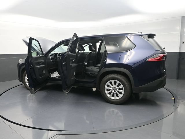 Used 2025 Toyota Grand Highlander AWD image 44