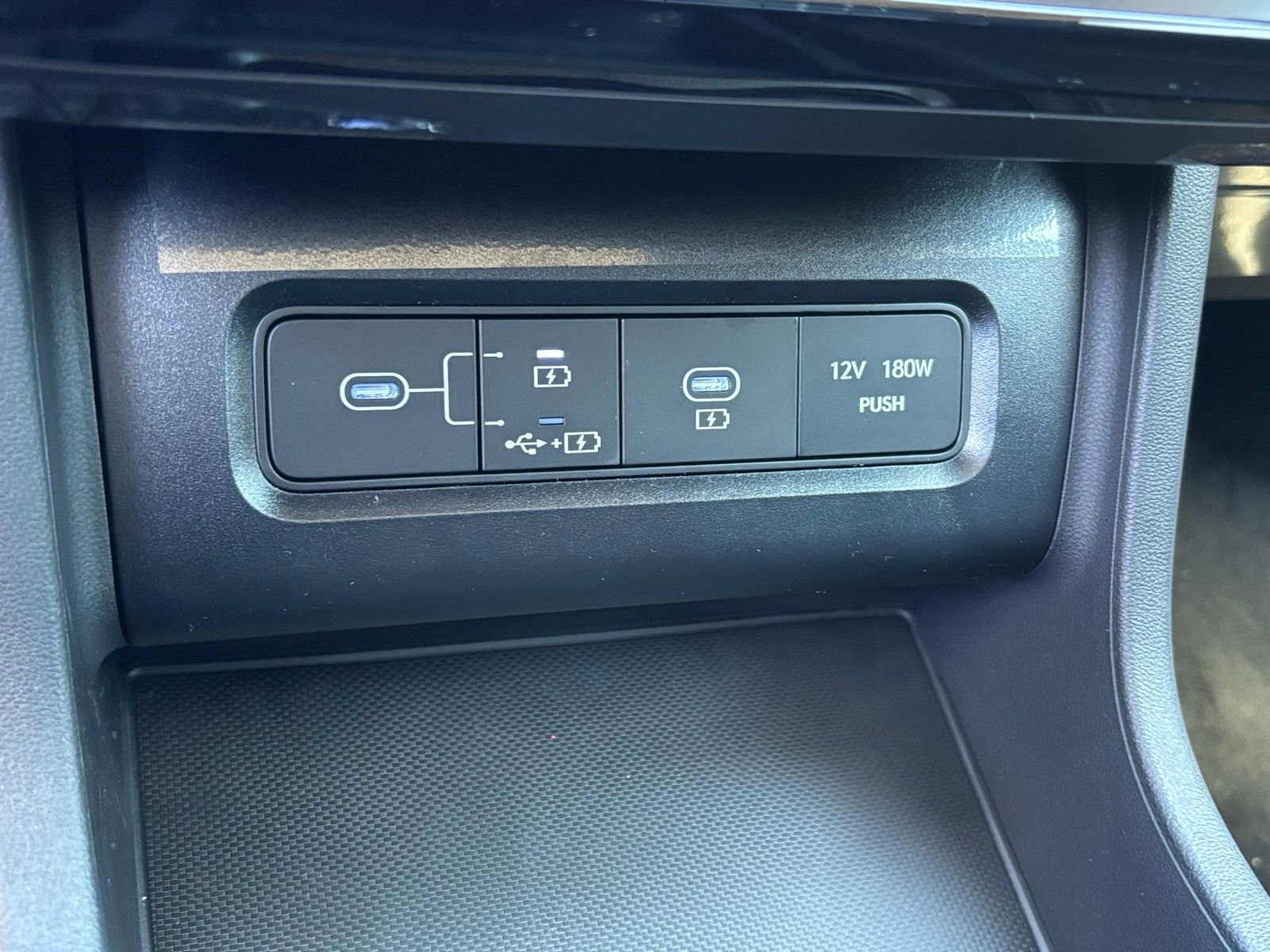 New 2026 Hyundai Tucson Blue SE image 20