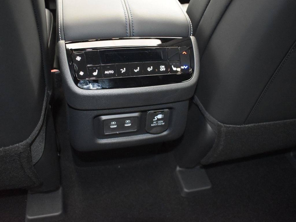 Used 2026 INFINITI QX60 Autograph w/ Dark Cargo Package image 21