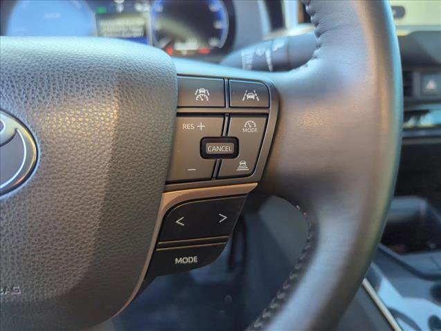 Used 2024 Toyota Crown XLE image 15