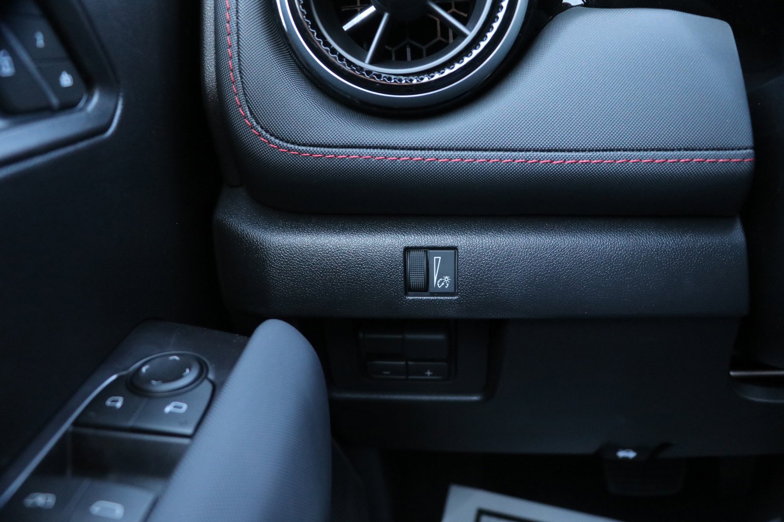 New 2026 Chevrolet Colorado Z71 image 12