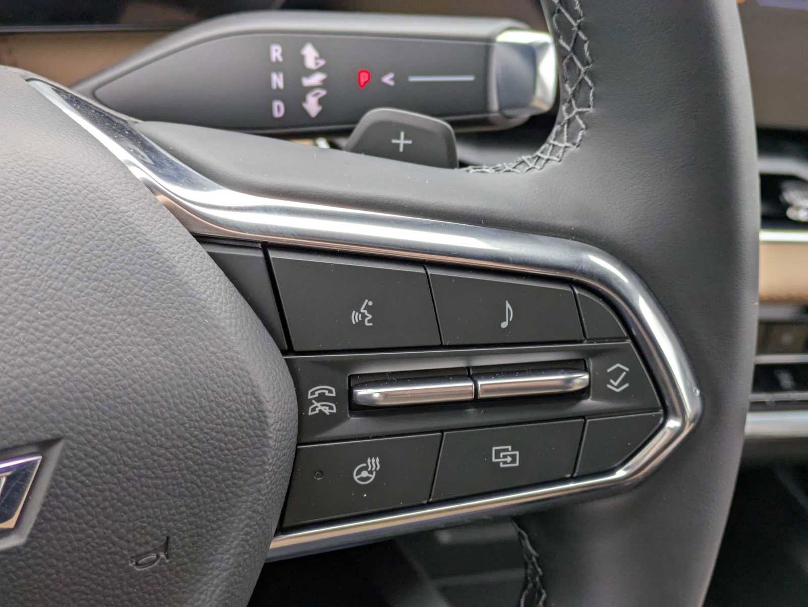 New 2026 Chevrolet Equinox ACTIV w/ Convenience Package III image 25