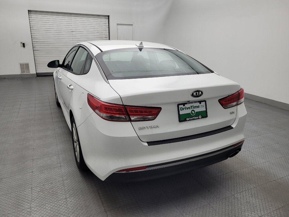 Used 2017 Kia Optima EX FWD image 6
