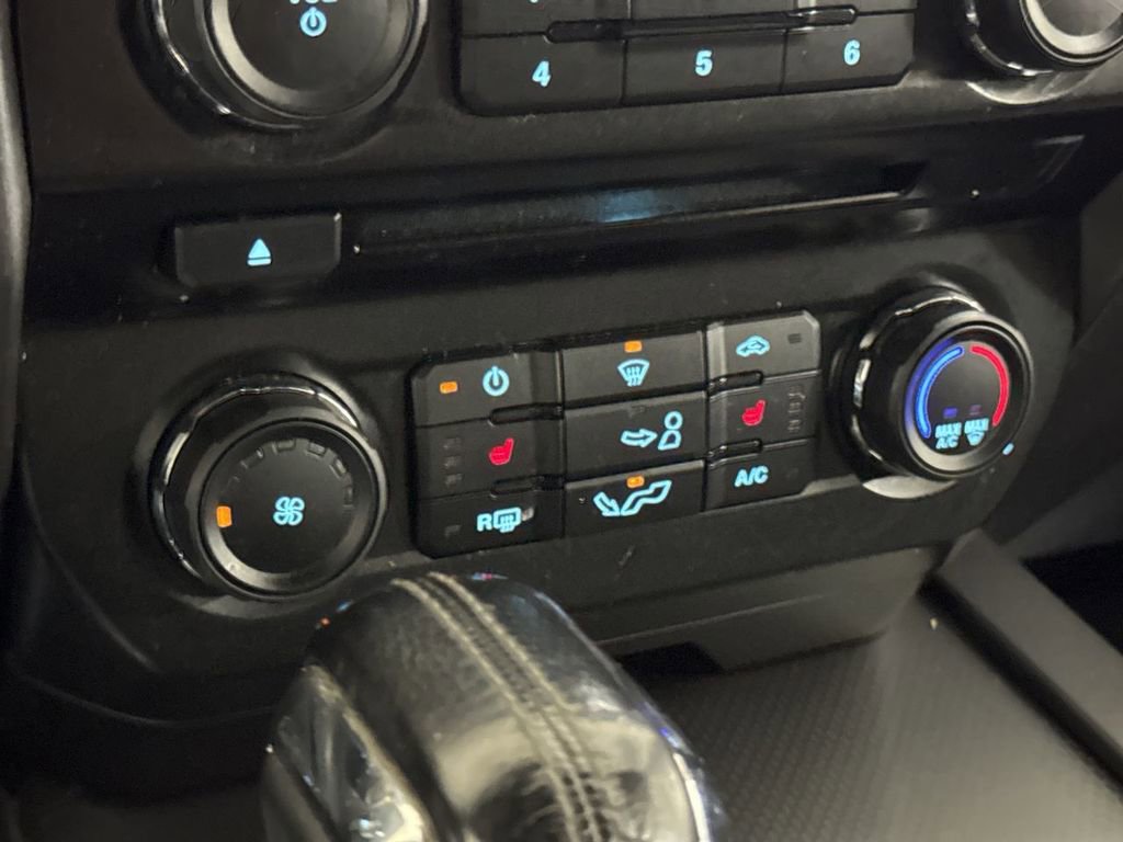 Used 2016 Ford F150 XLT w/ Equipment Group 302A Luxury image 17