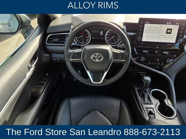 Used 2022 Toyota Camry XLE image 14
