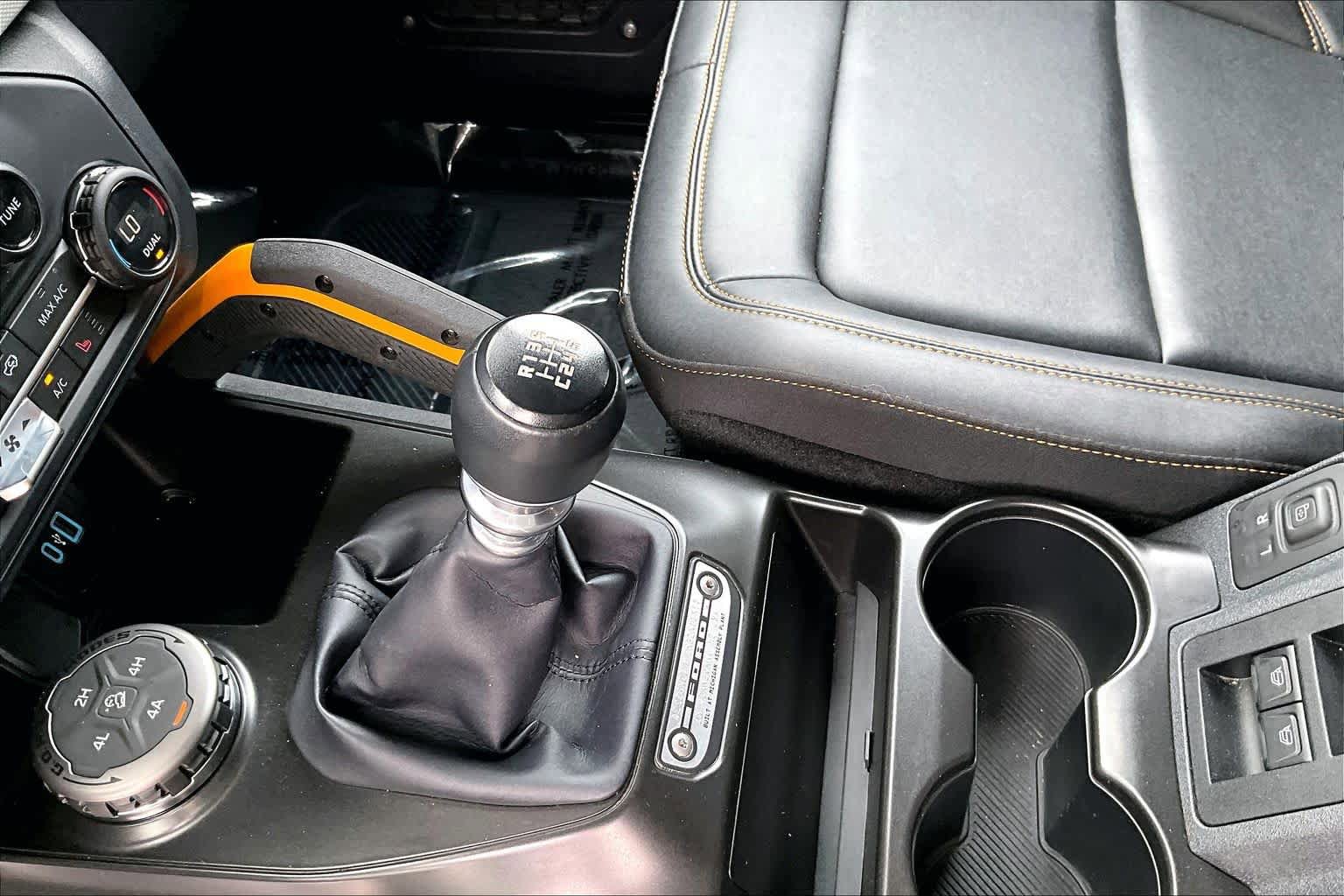 Used 2023 Ford Bronco Badlands AWD/4WD image 16