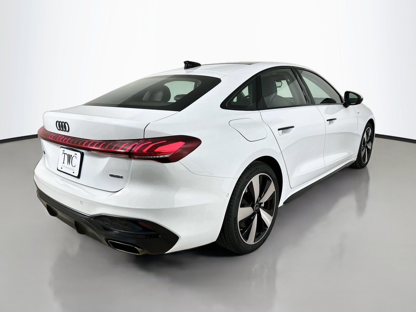 New 2026 Audi A5 Premium Plus AWD/4WD image 5