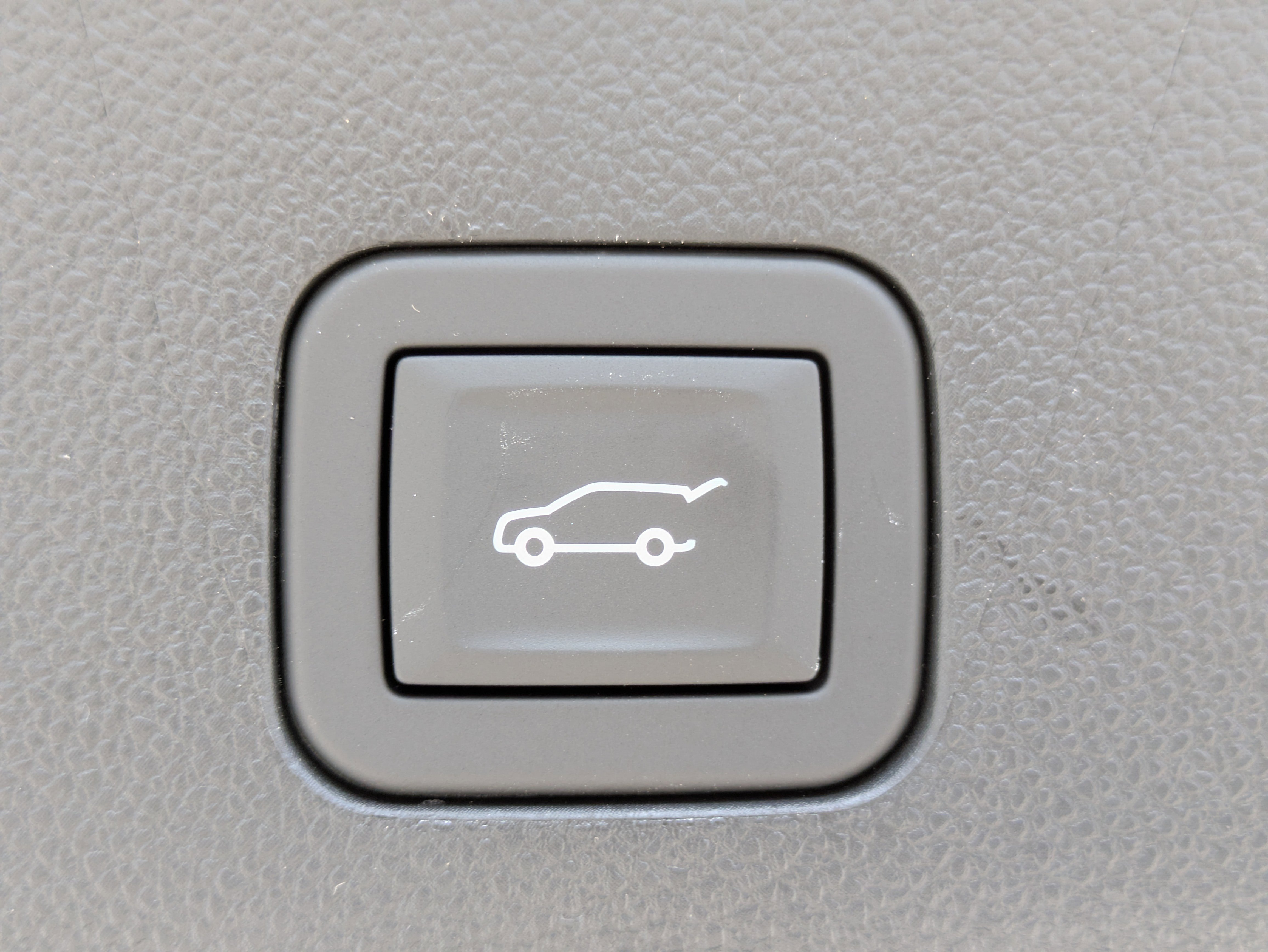 New 2026 Chevrolet Suburban Premier w/ Sun And Tow Package AWD/4WD image 8