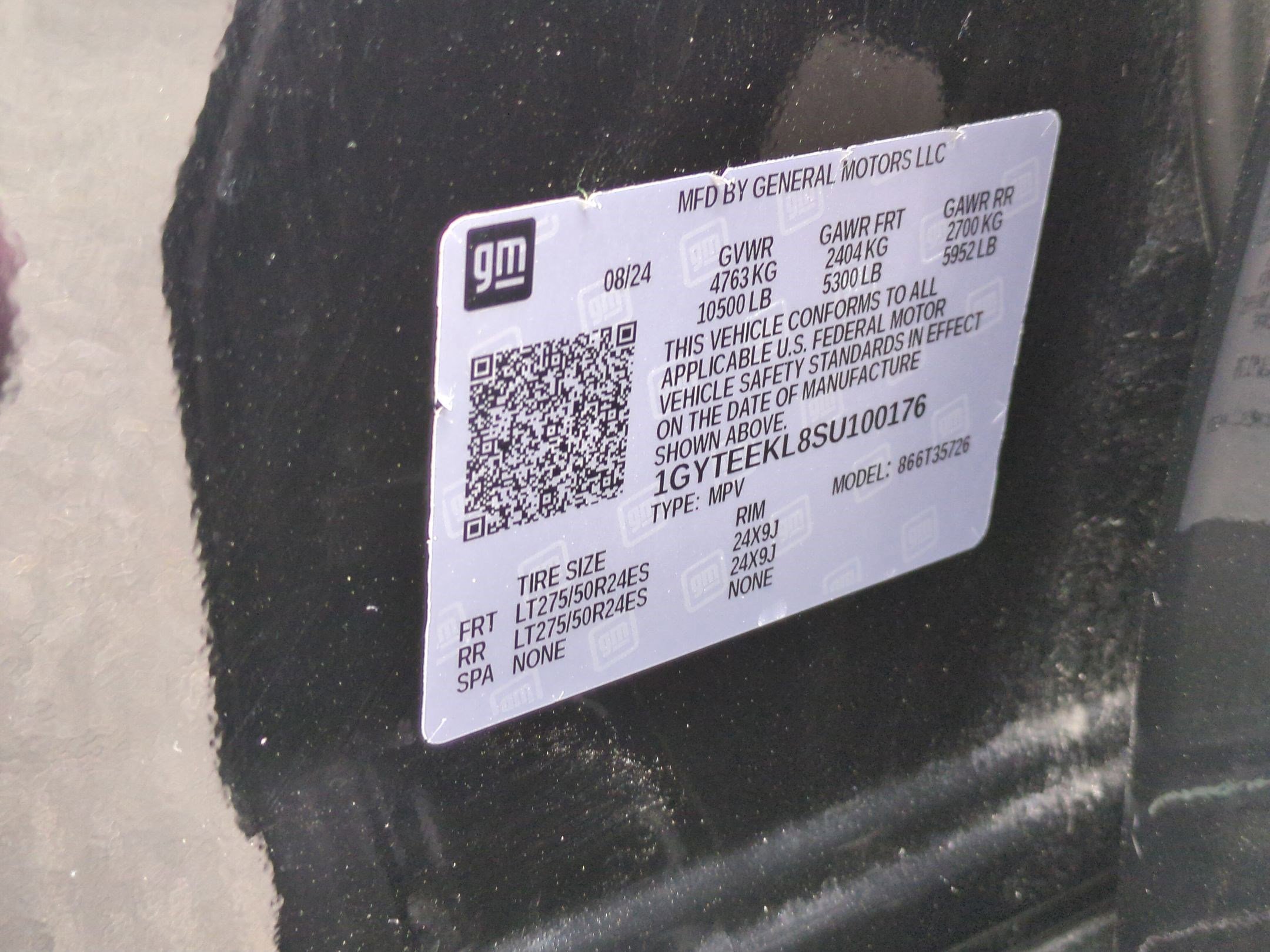 Used 2025 Cadillac Escalade IQ Sport 1 w/ Smart Trailering package image 34