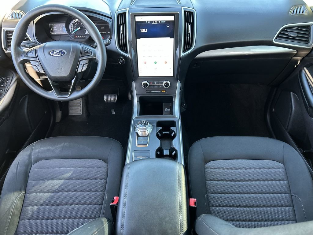 Used 2022 Ford Edge SE image 20