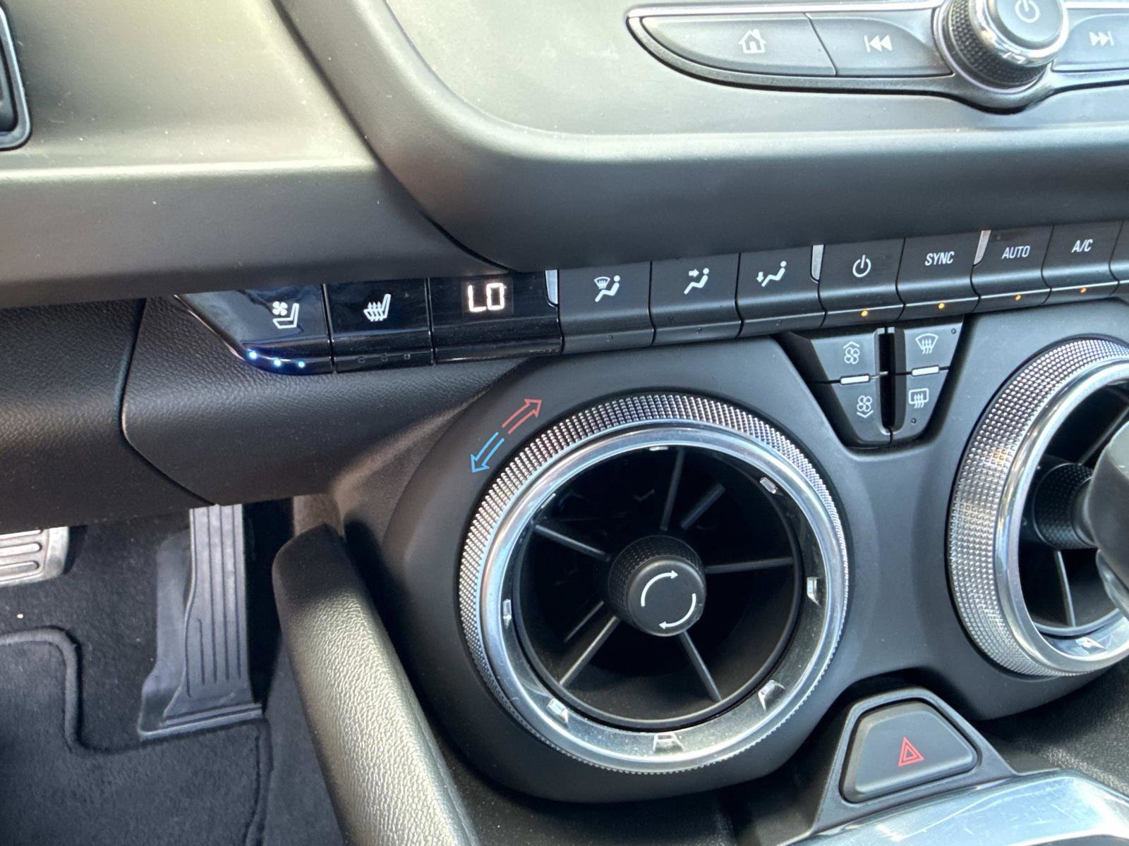 Used 2021 Chevrolet Camaro LT RWD image 22
