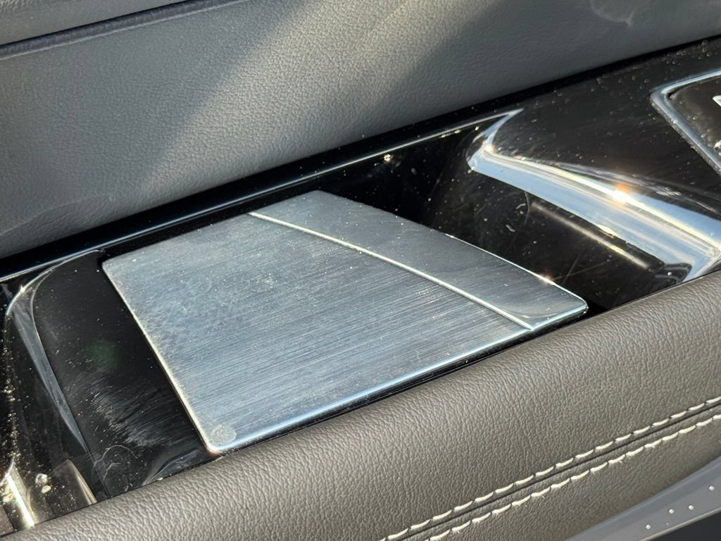 Certified 2025 Cadillac Lyriq Luxury w/ LPO, Floor Liner Package AWD/4WD image 18