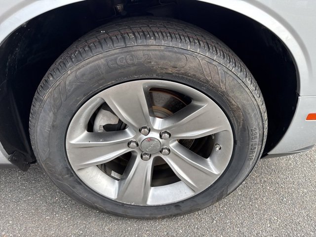 Used 2022 Dodge Challenger SXT image 29