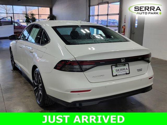 Certified 2025 Honda Accord Touring image 7