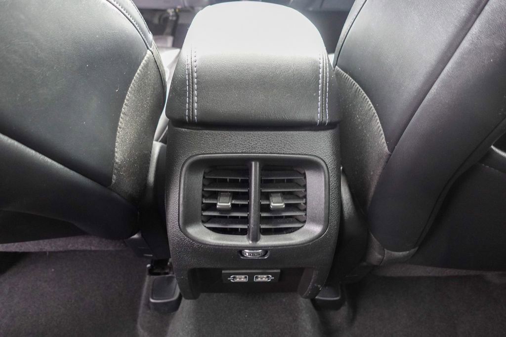 Used 2021 Jeep Cherokee Latitude Plus w/ Sun & Sound Group image 27