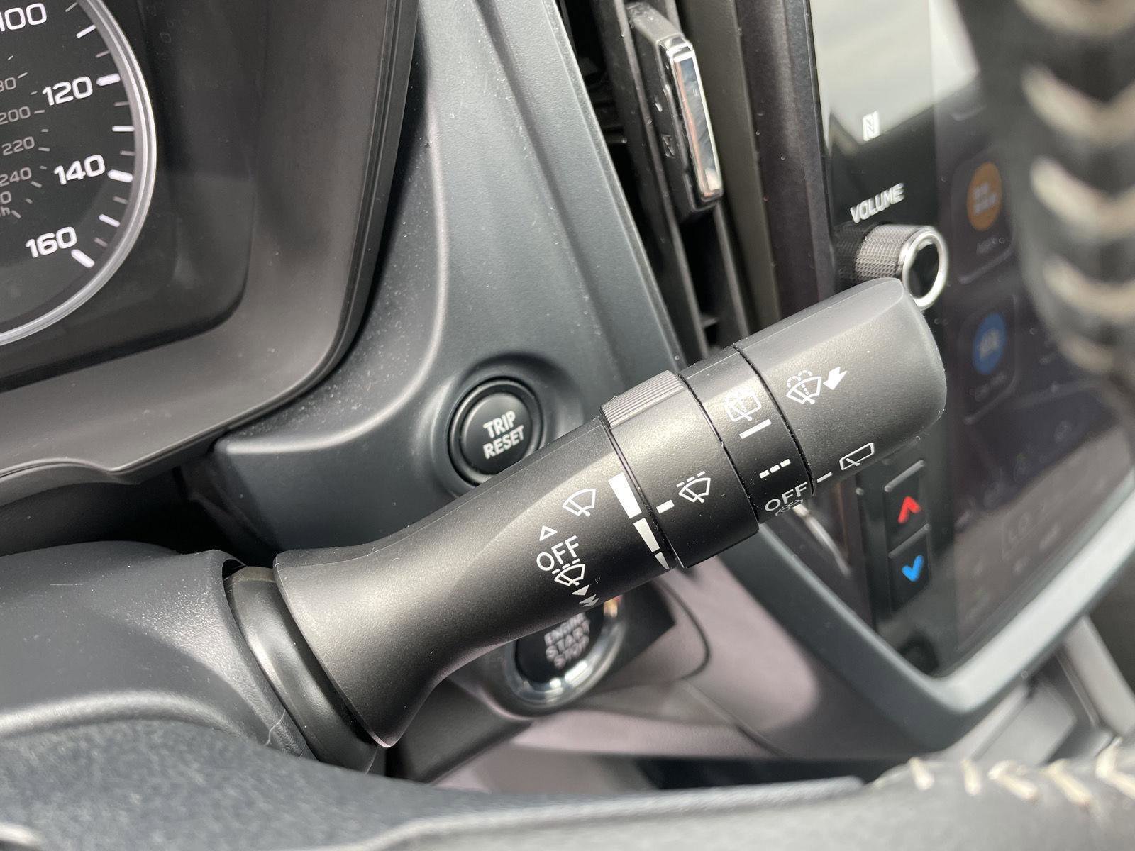 Used 2025 Subaru Forester Premium AWD/4WD image 17