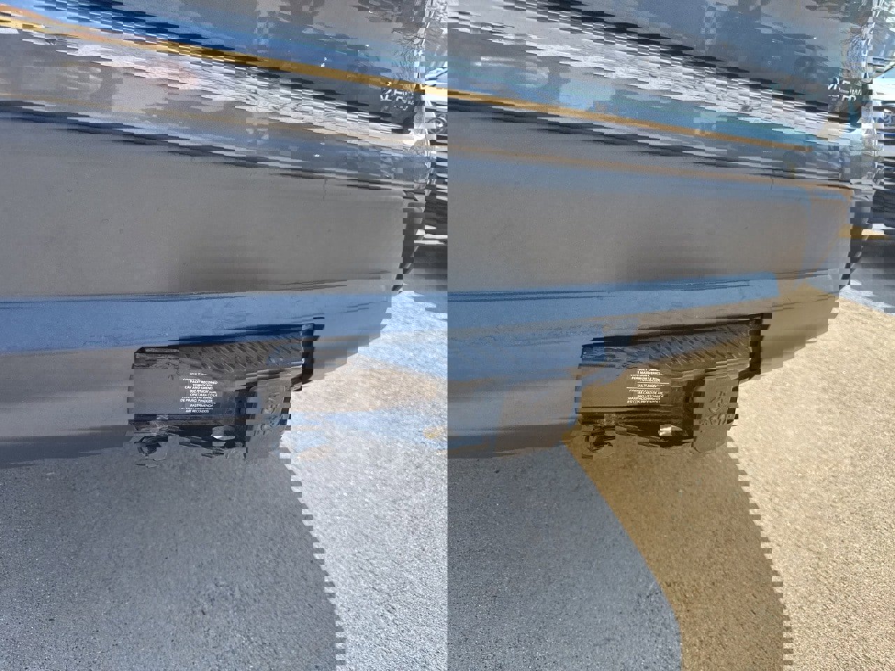 Used 2020 Toyota Highlander XLE image 4